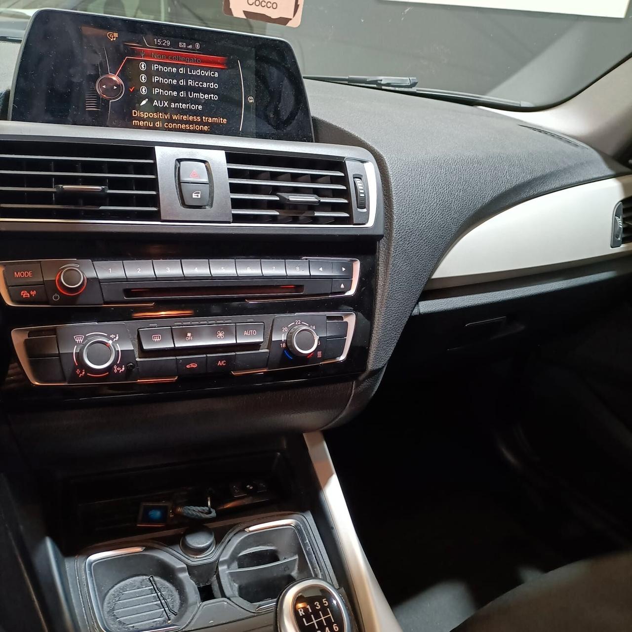 Bmw 116 116d 5p. Urban