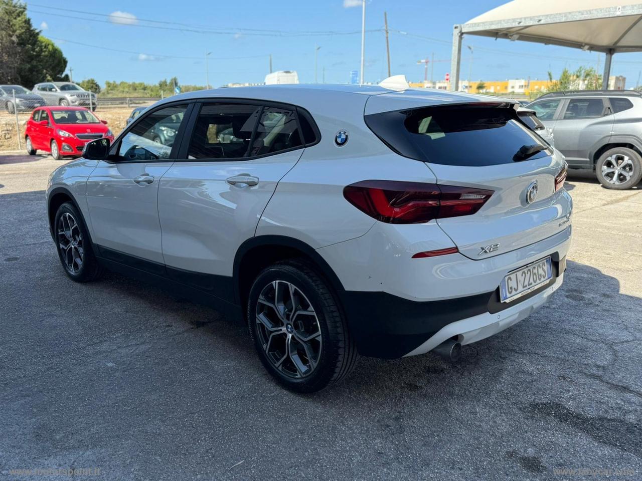 BMW X2 sDrive16d Goldplay Edition