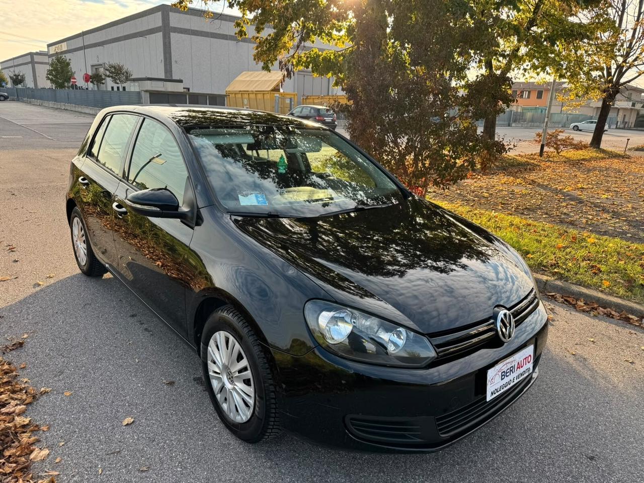 Volkswagen Golf benzina leggermente grandinata
