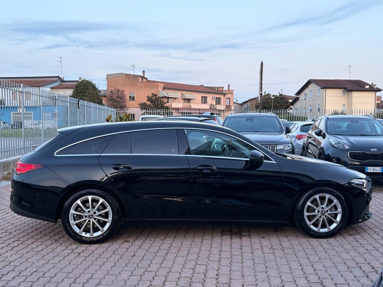 Mercedes-benz CLA 180 d Automatic Shooting Brake Executive