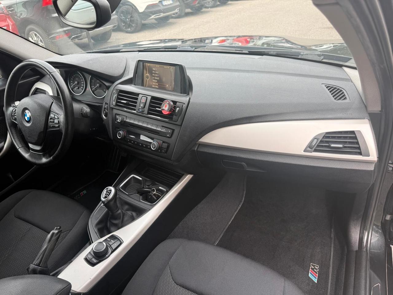 Bmw 114 114d 5p. Unique