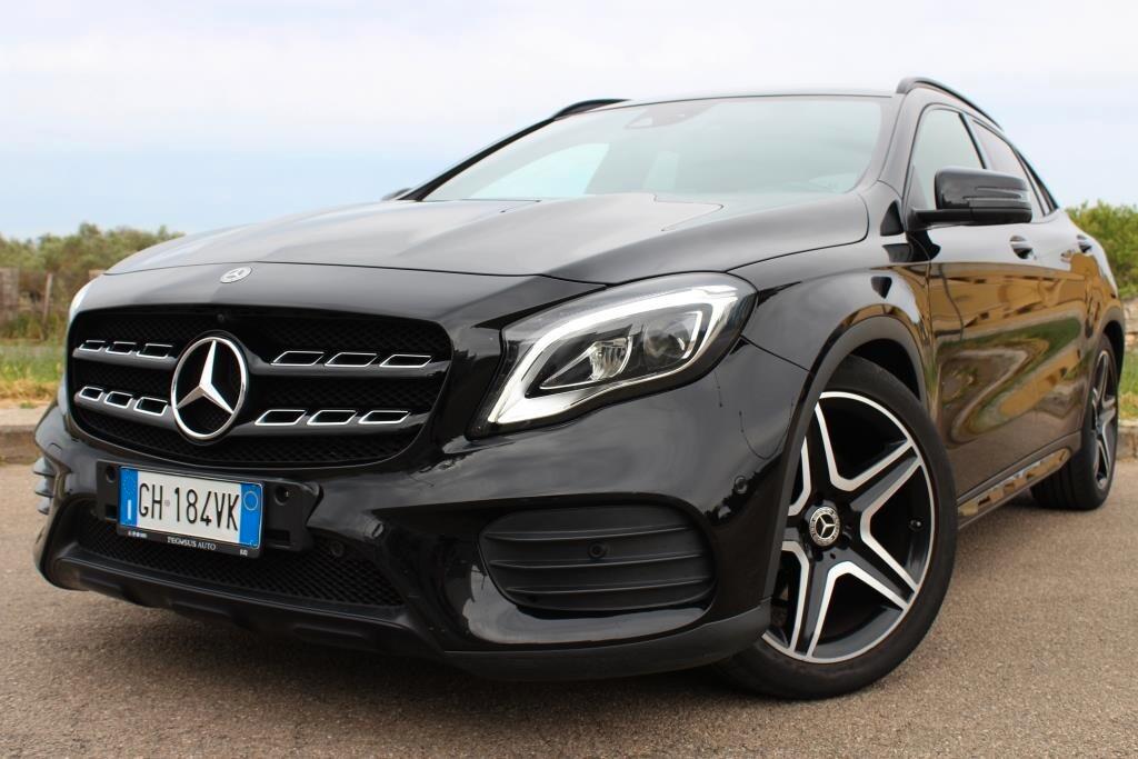 MERCEDES GLA 220 Aut. Premium * AMG