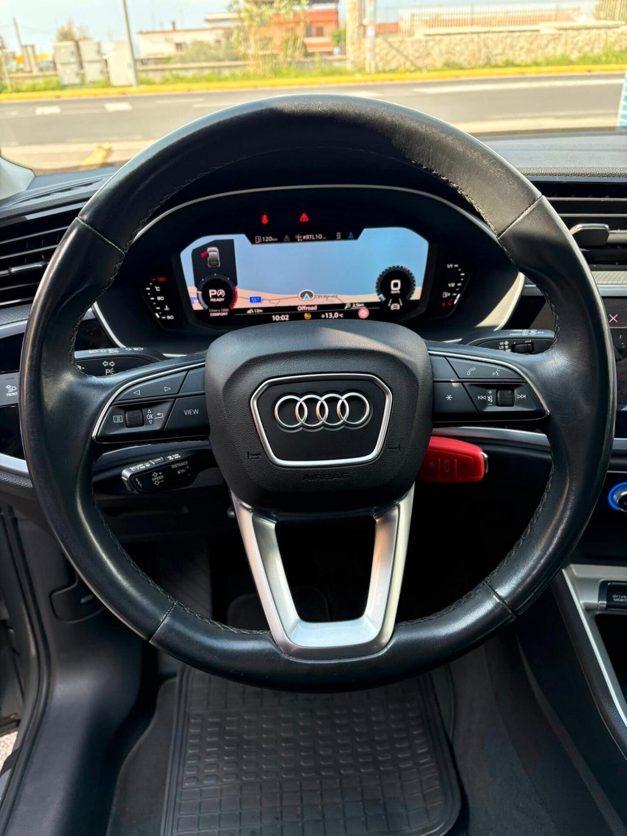 Audi Q3 sportback 150cv S-Line uniprò