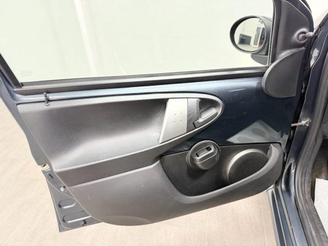 TOYOTA Aygo 1.0 12V VVT-i 5 porte Lounge Connect