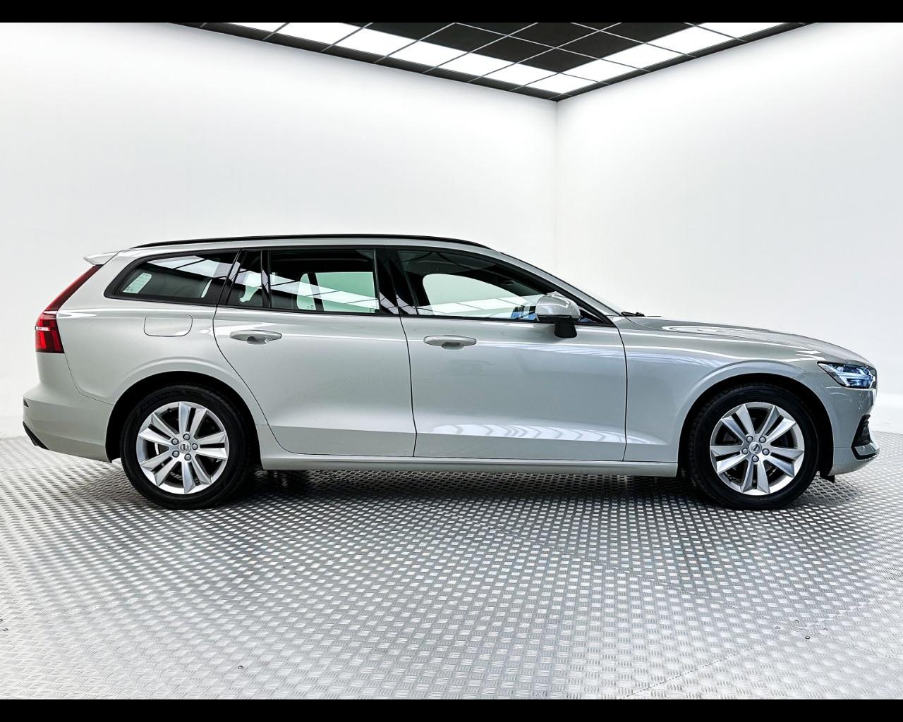 VOLVO V60 D3 Geartronic Momentum Business