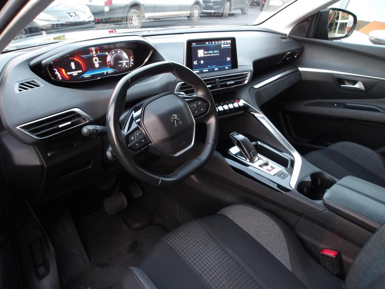 Peugeot 3008 3008 1.5 bluehdi Business s&s 130cv eat8