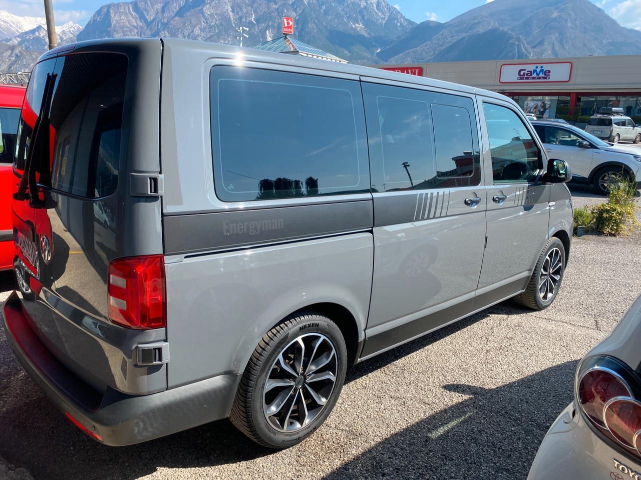Volkswagen Transporter 2.0 TDI 150CV PC Kombi caravelle multivan