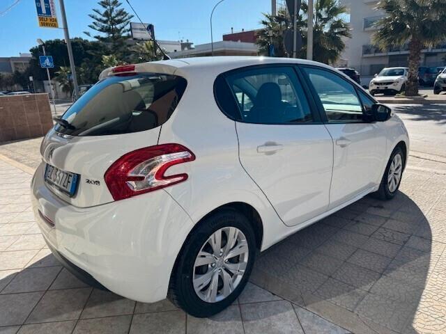 Peugeot 208 1.4 HDi 68 CV 5 porte Active