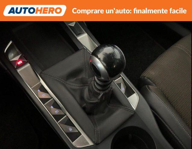 DS AUTOMOBILES DS 3 Crossback BlueHDi 110 So Chic