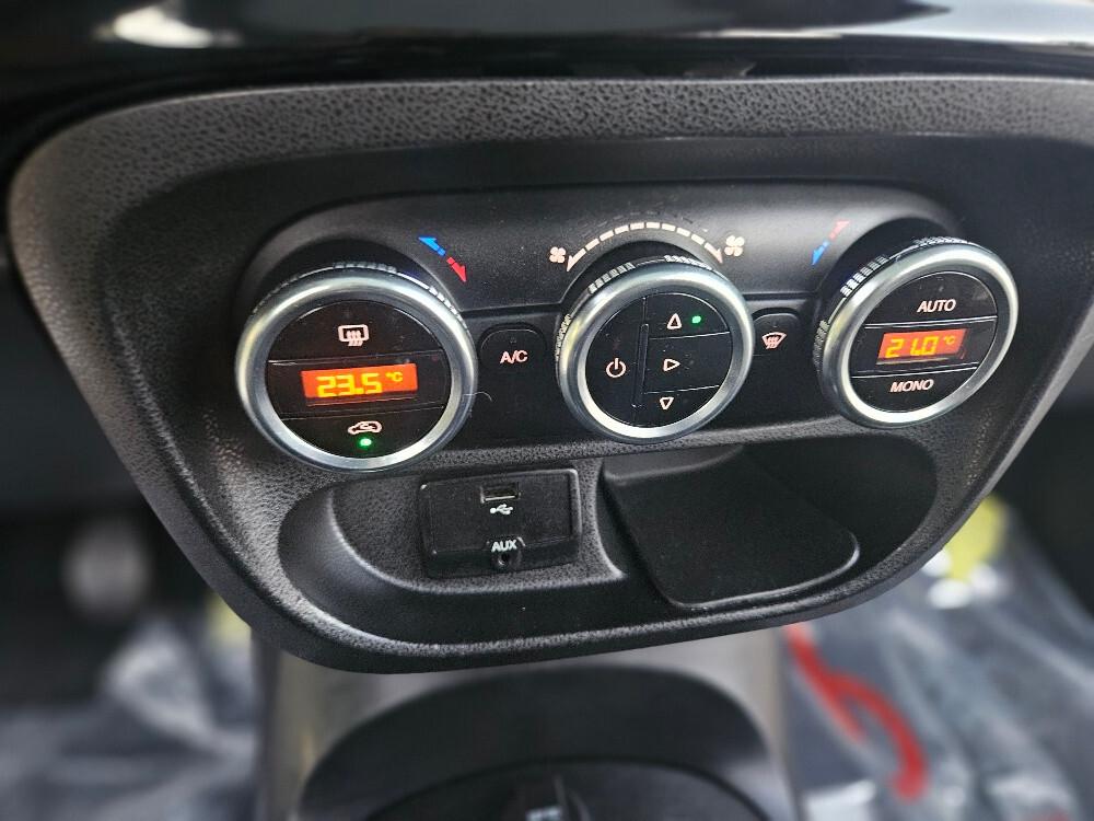 Fiat 500L 1.6 Multijet 105 CV Trekking" Con Tetto Panoramico"