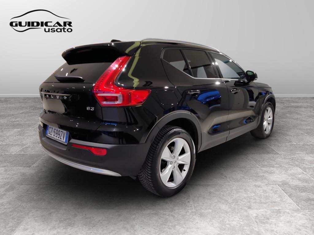 VOLVO XC40 2023 - XC40 2.0 b3 Core auto