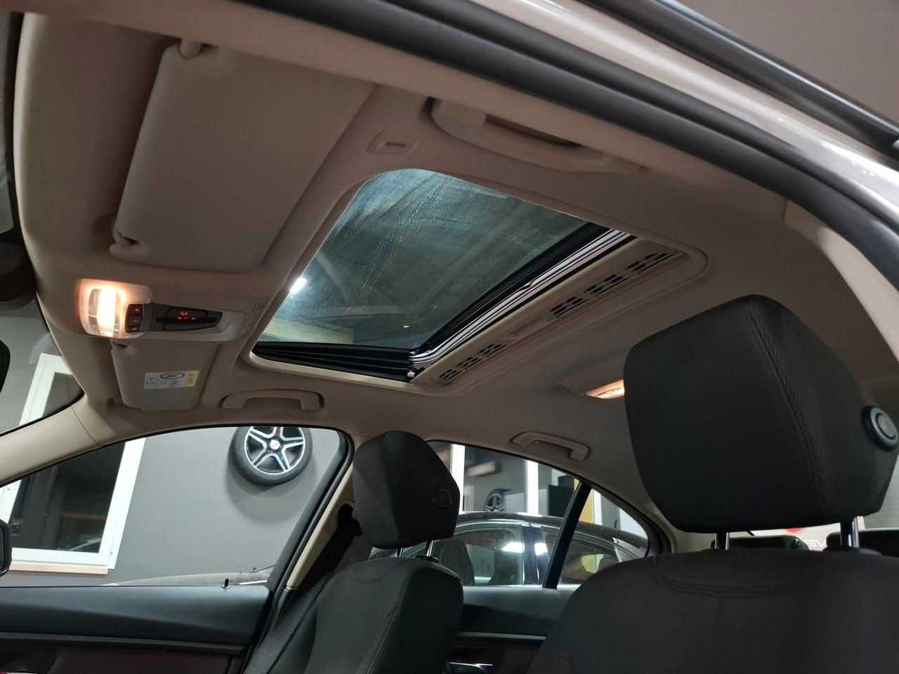 Bmw 320d Luxury Berlina