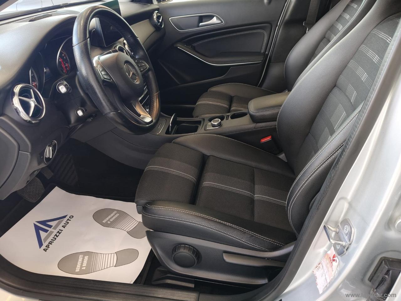 MERCEDES-BENZ GLA 200 d Automatic Sport