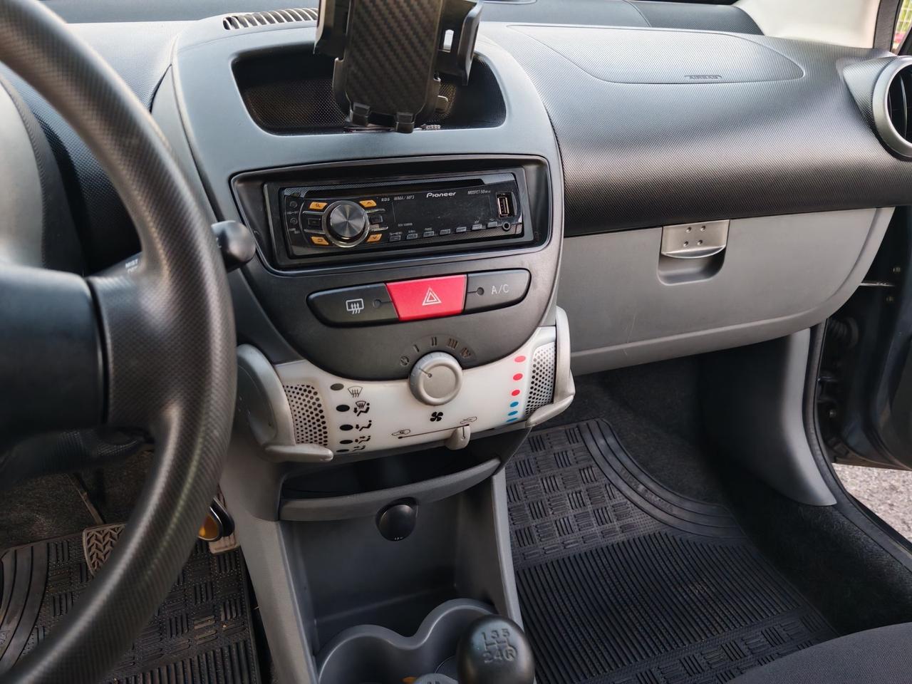 Toyota Aygo 1.0 benzina 2011 come nuova
