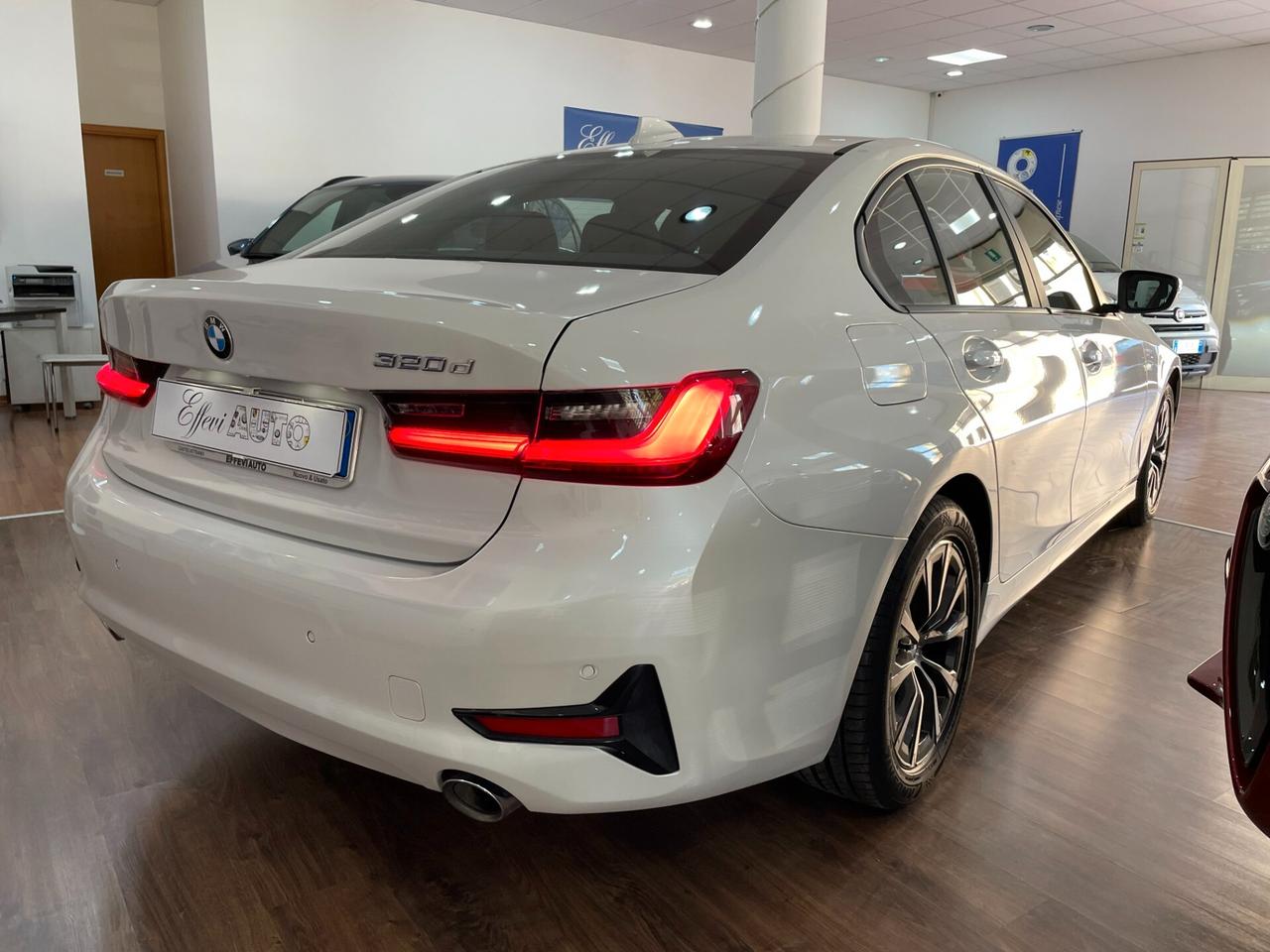 BMW 320D 190CV ADVANTAGE PROMO ESTATE