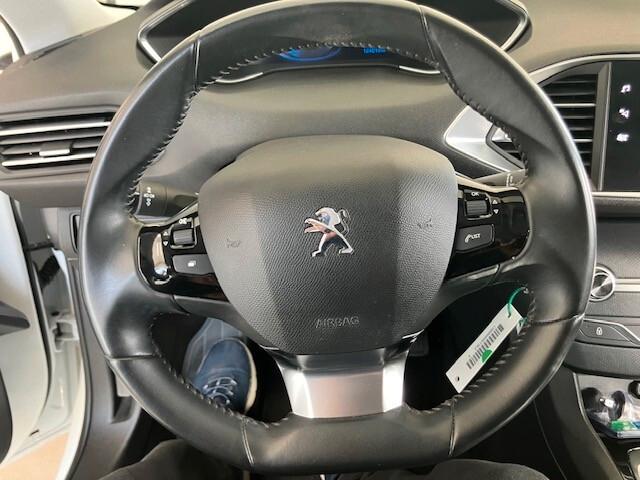 Peugeot 308 BlueHDi 130 S&S SW GT Line
