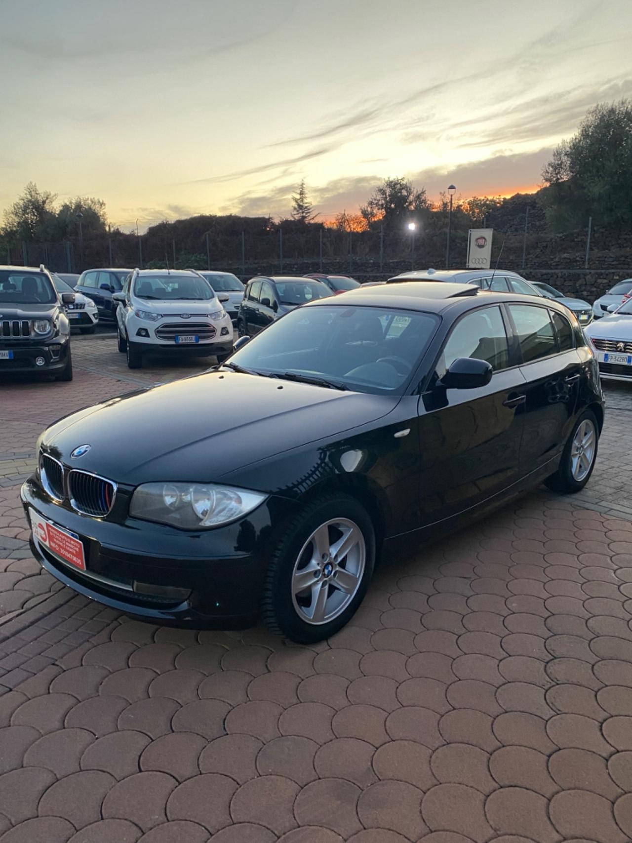 Bmw 118d 2.0 143CV 5 porte 07/2011