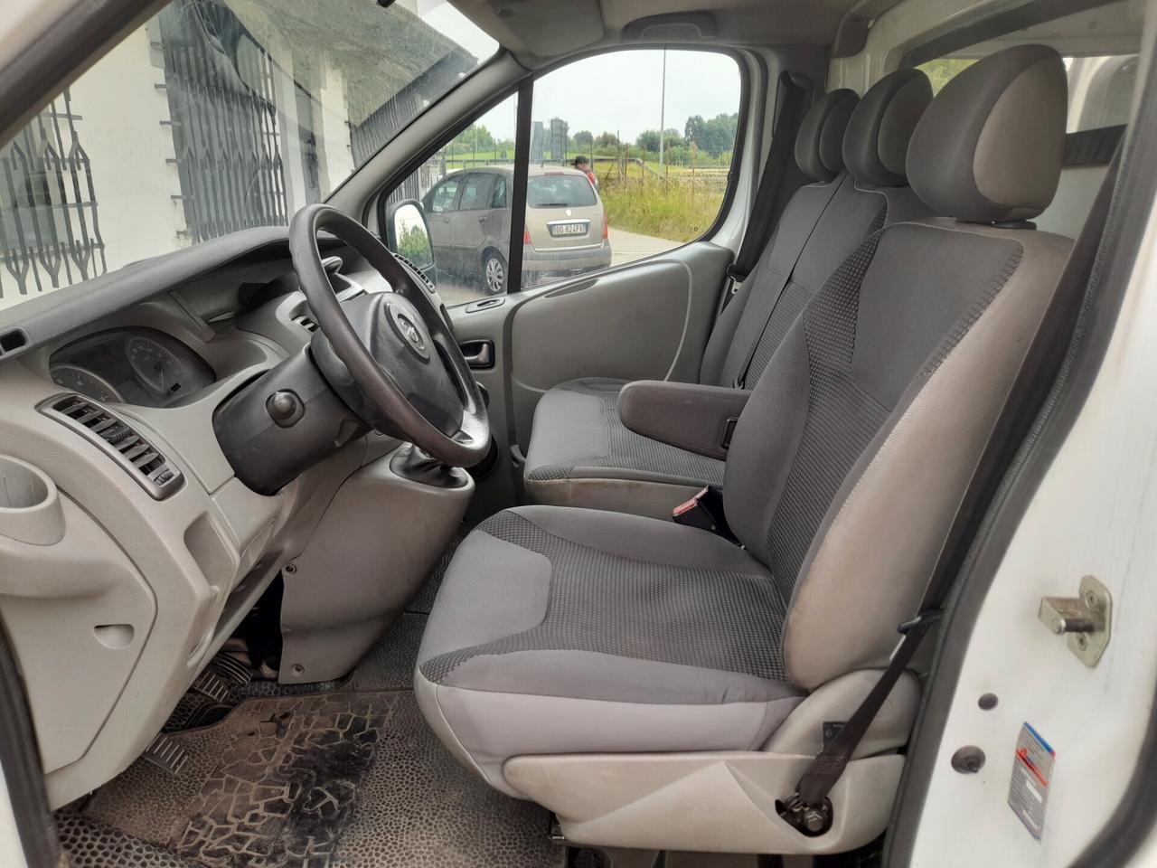 VIVARO GANCIO TRAINO