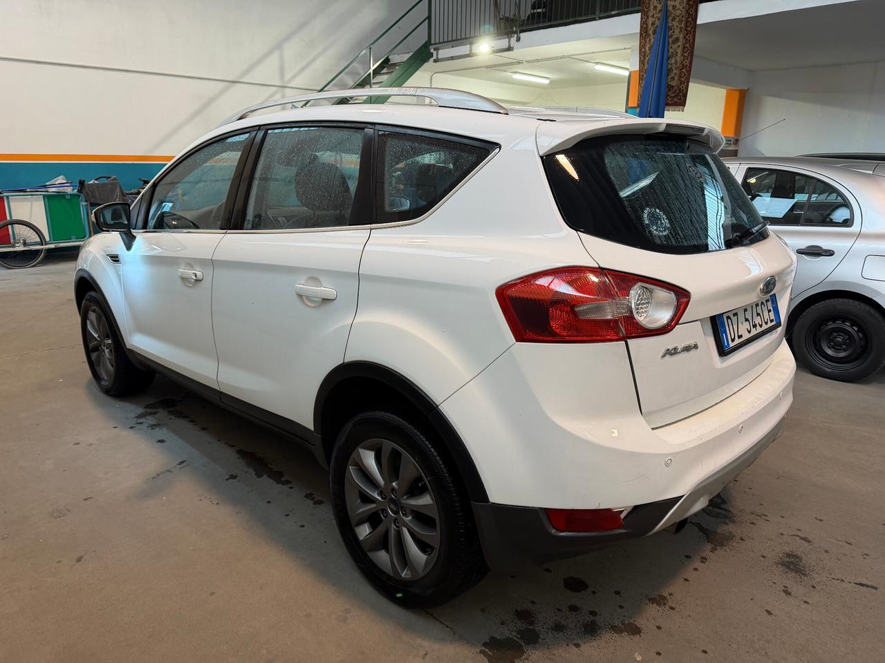 Ford Kuga 2.0 TDCi 136 CV 4WD Titanium DPF