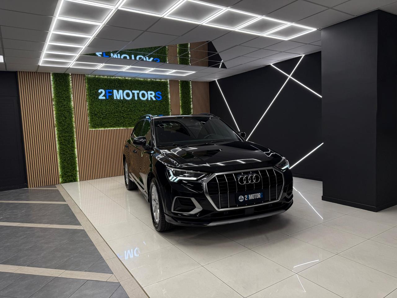 Audi Q3 35 TDI S tronic Business