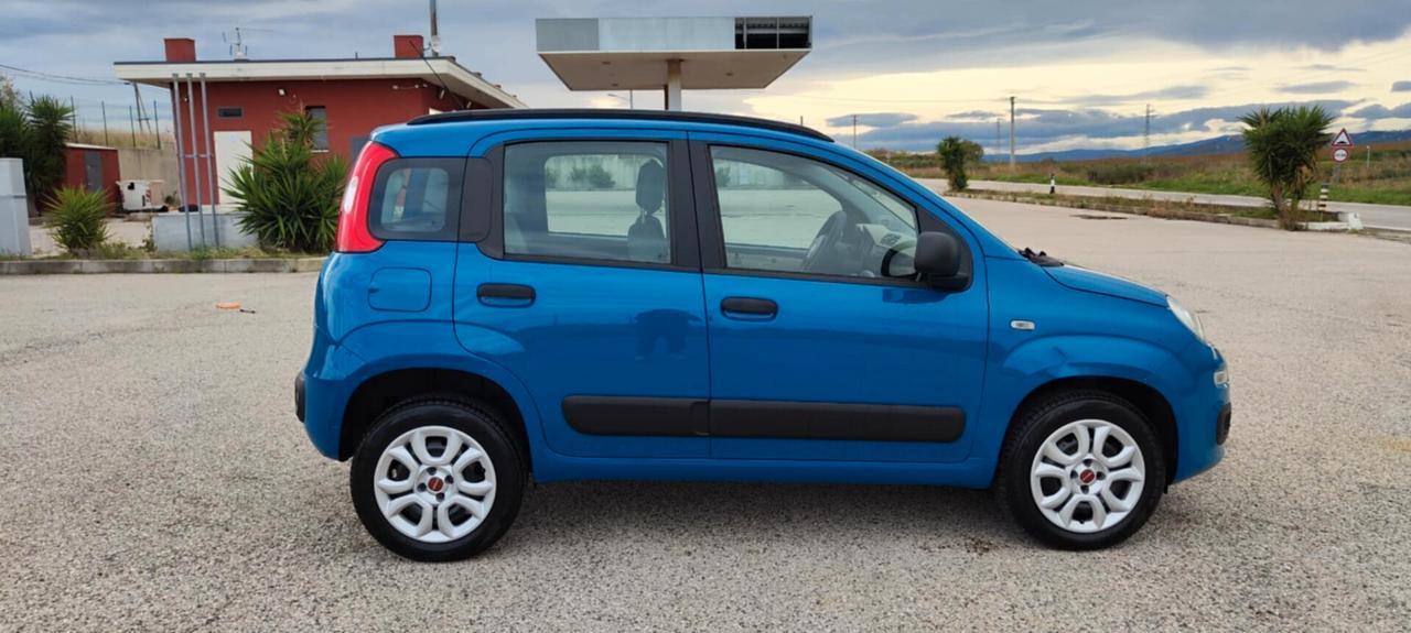 Fiat Panda 0.9 TwinAir Turbo Natural Power Lounge
