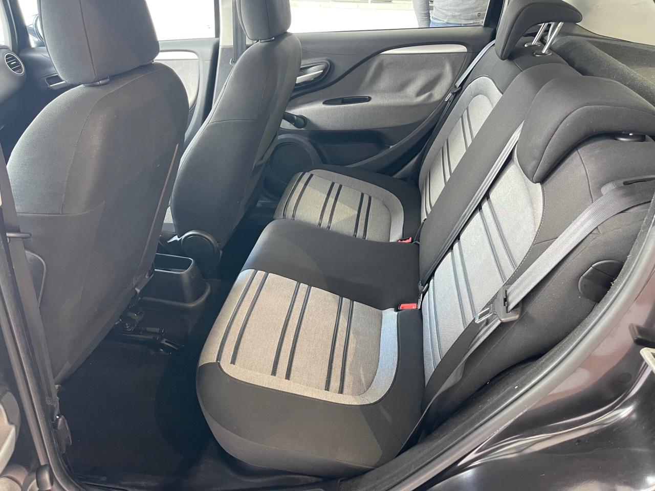 Fiat Punto Evo 1.3 Mjt 95 CV DPF 5 porte S&S Dualogic Dynamic