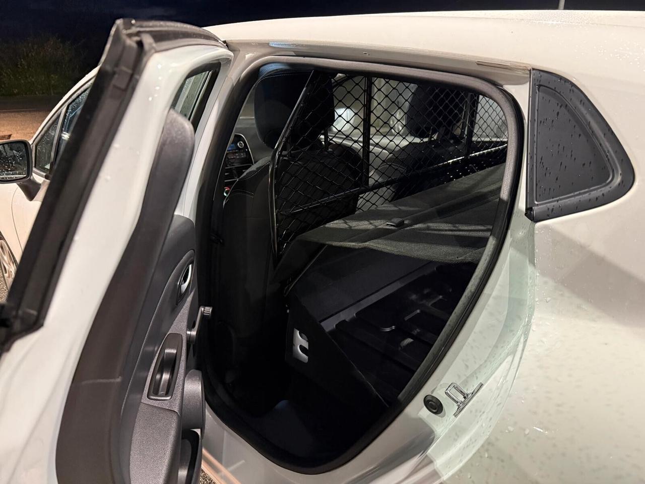 Renault Clio 1.5 Diesel Autocarro Neopatentati