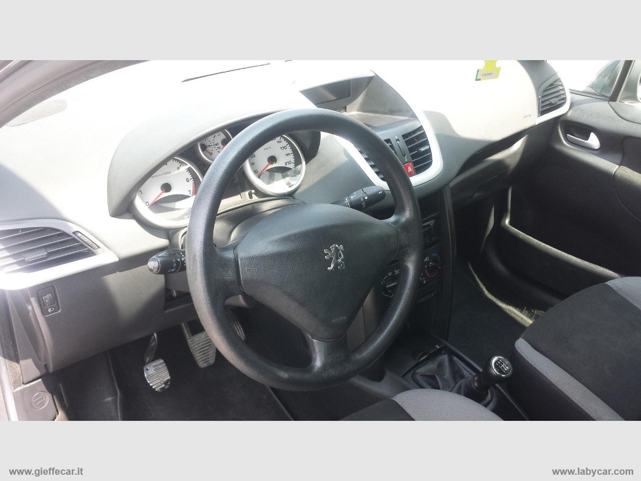 PEUGEOT 207 1.4 8V 75 CV 5p. X Line