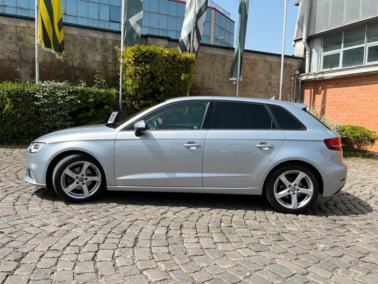 Audi A3 SPB 1.6 TDI Business