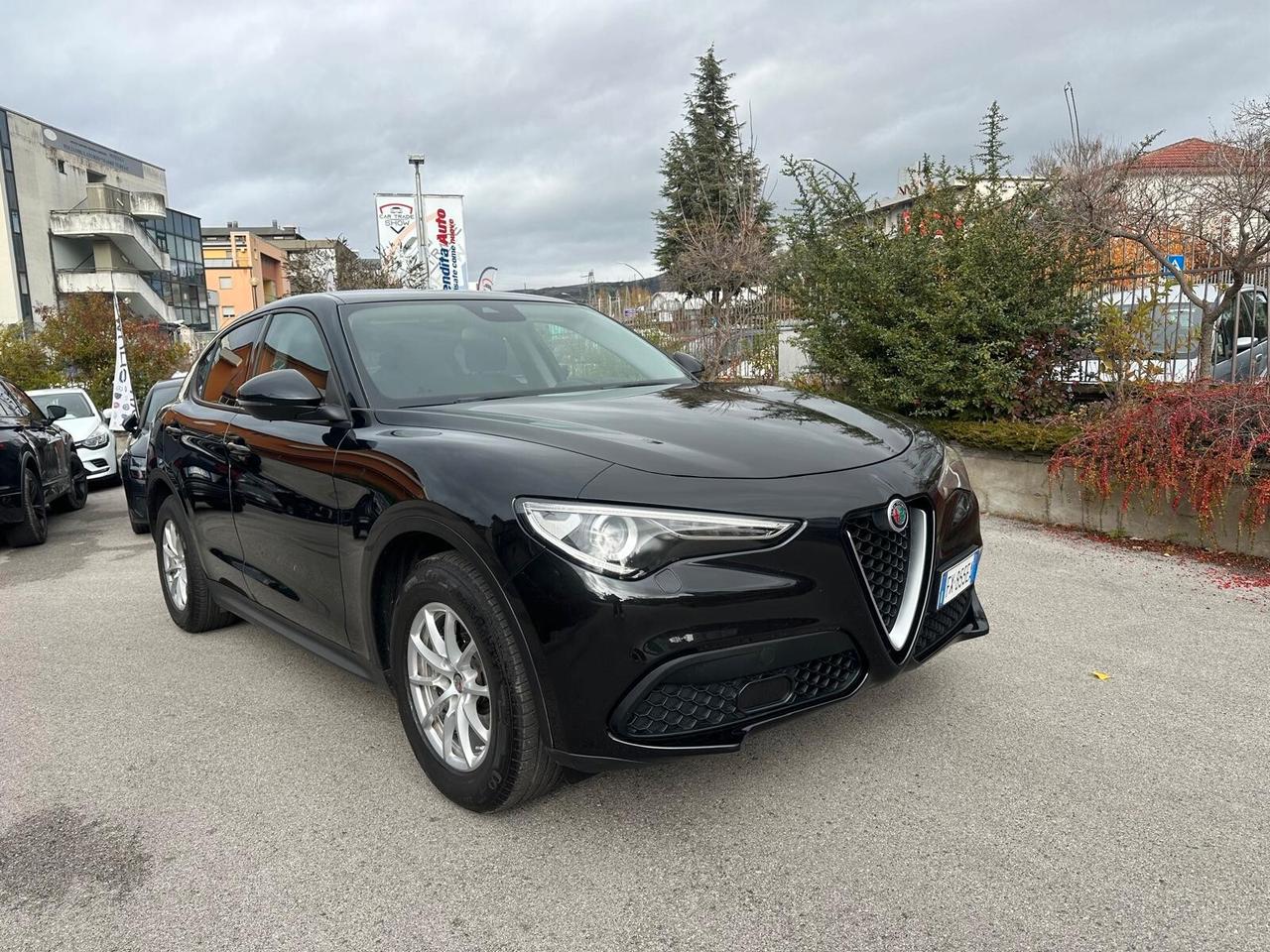 Alfa Romeo Stelvio 2.2 Turbodiesel 160 CV AT8 RWD Business