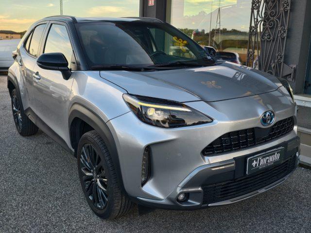 TOYOTA Yaris Cross 1.5 Hybrid AWD-i Lounge 4x4