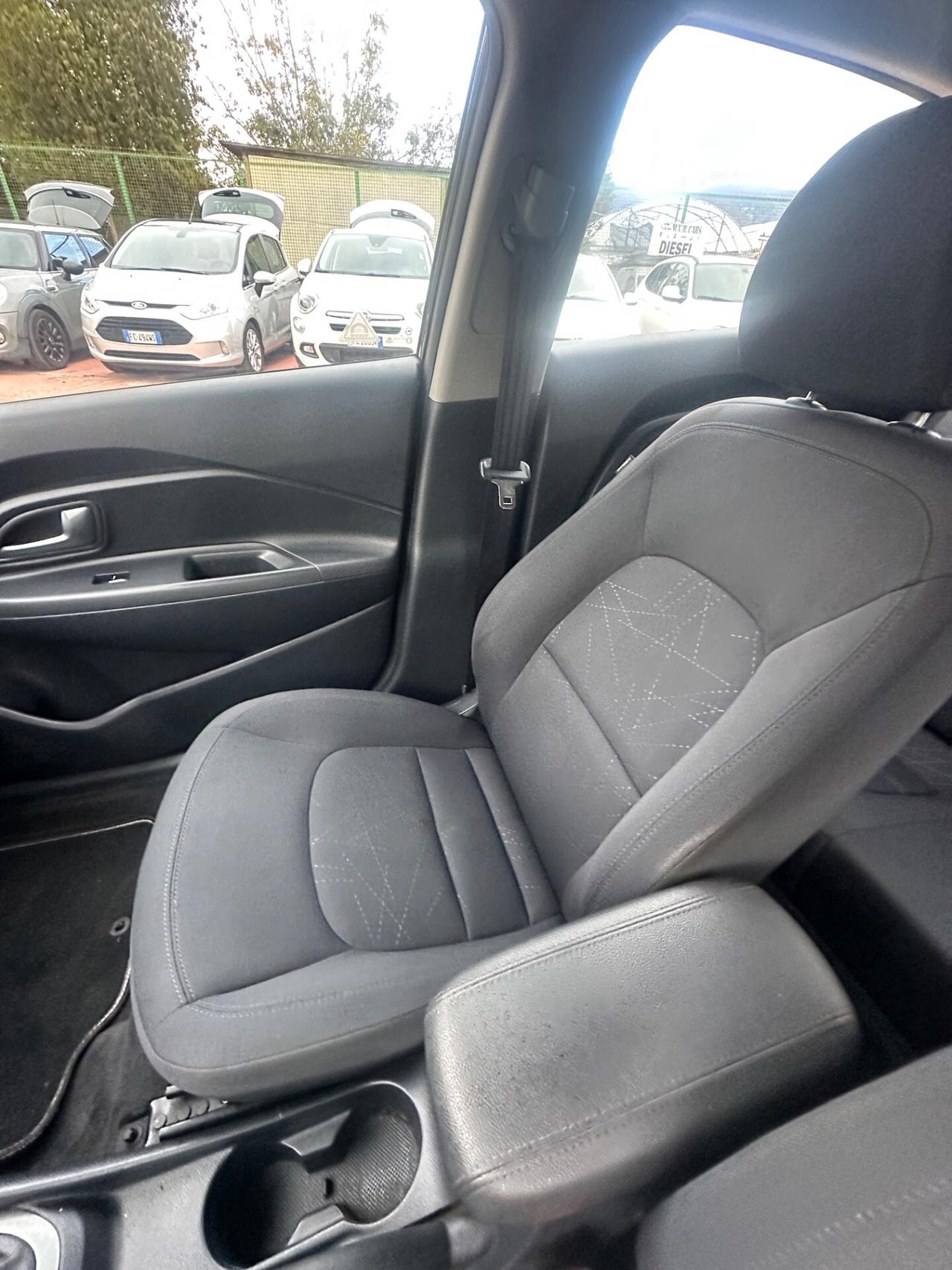 Kia Rio 1.1 CRDi 5p. Cool