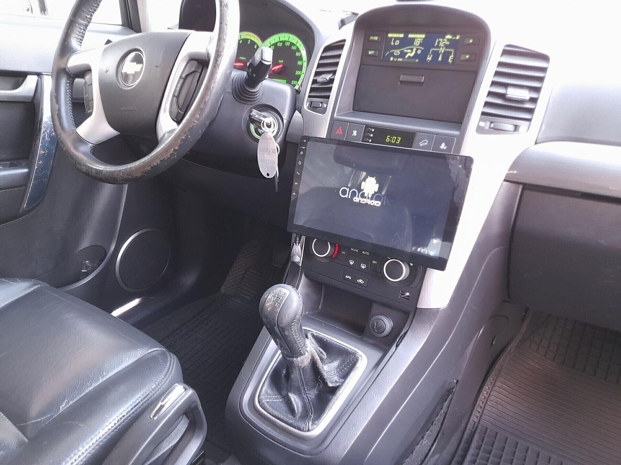 Chevrolet Captiva 4X4 7 POSTI