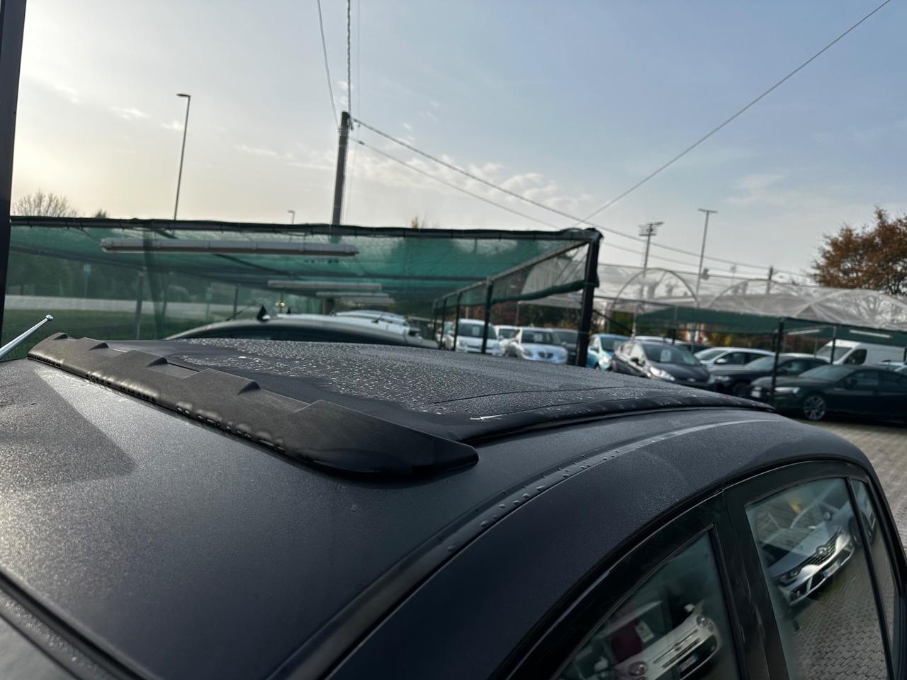 Hyundai i10 1.1 12V FiorucciCON TETTUCCIO APRIBILE