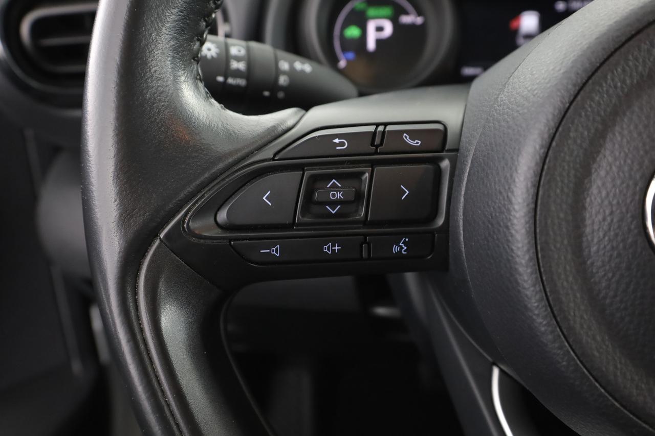 TOYOTA Yaris Cross 1.5 Hybrid 5p. E-CVT Active