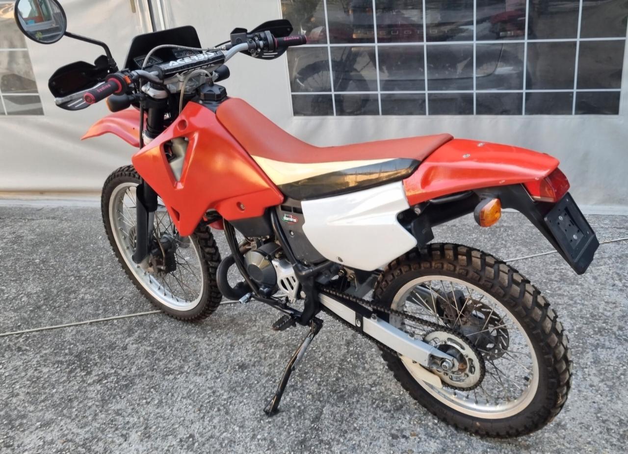 MOTO Aprilia RX 50 cc,ENDURO, REVISIONATA,TUTTO ORIGINALE,CON LIBRETTO