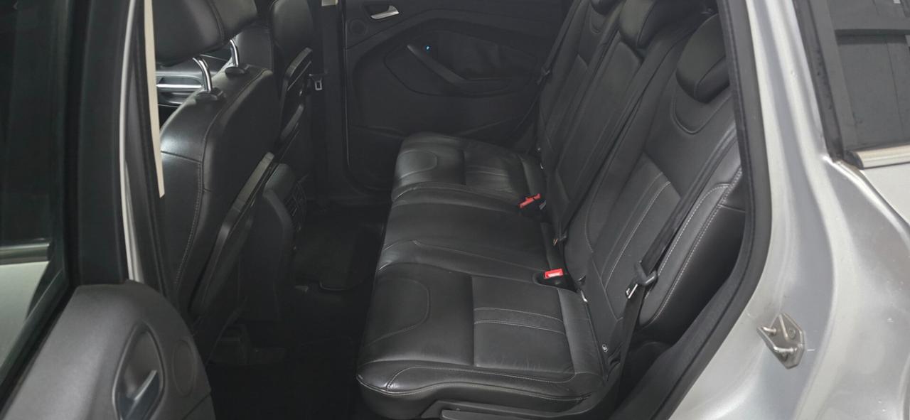 Ford Kuga 2.0 TDCI 140 CV 4WD Business