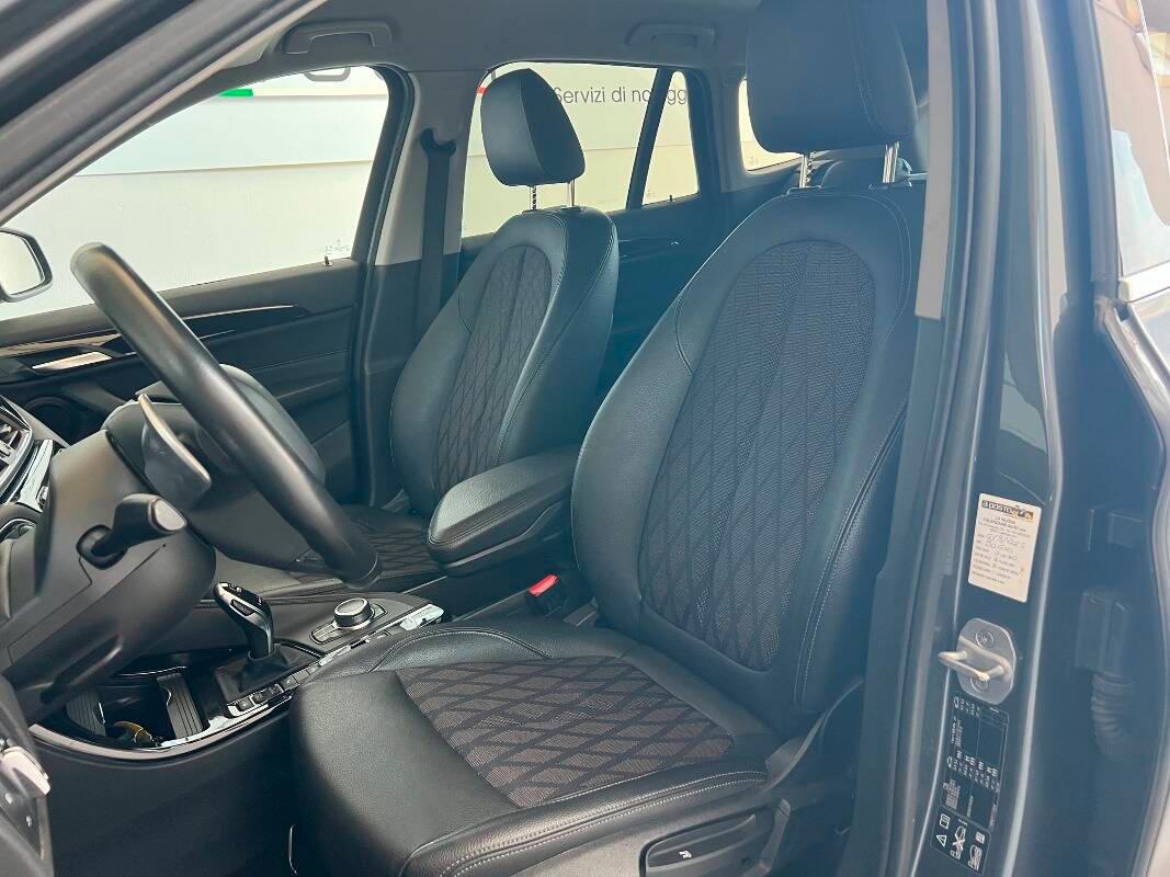 BMW X1 Xdrive18d xLine auto my18