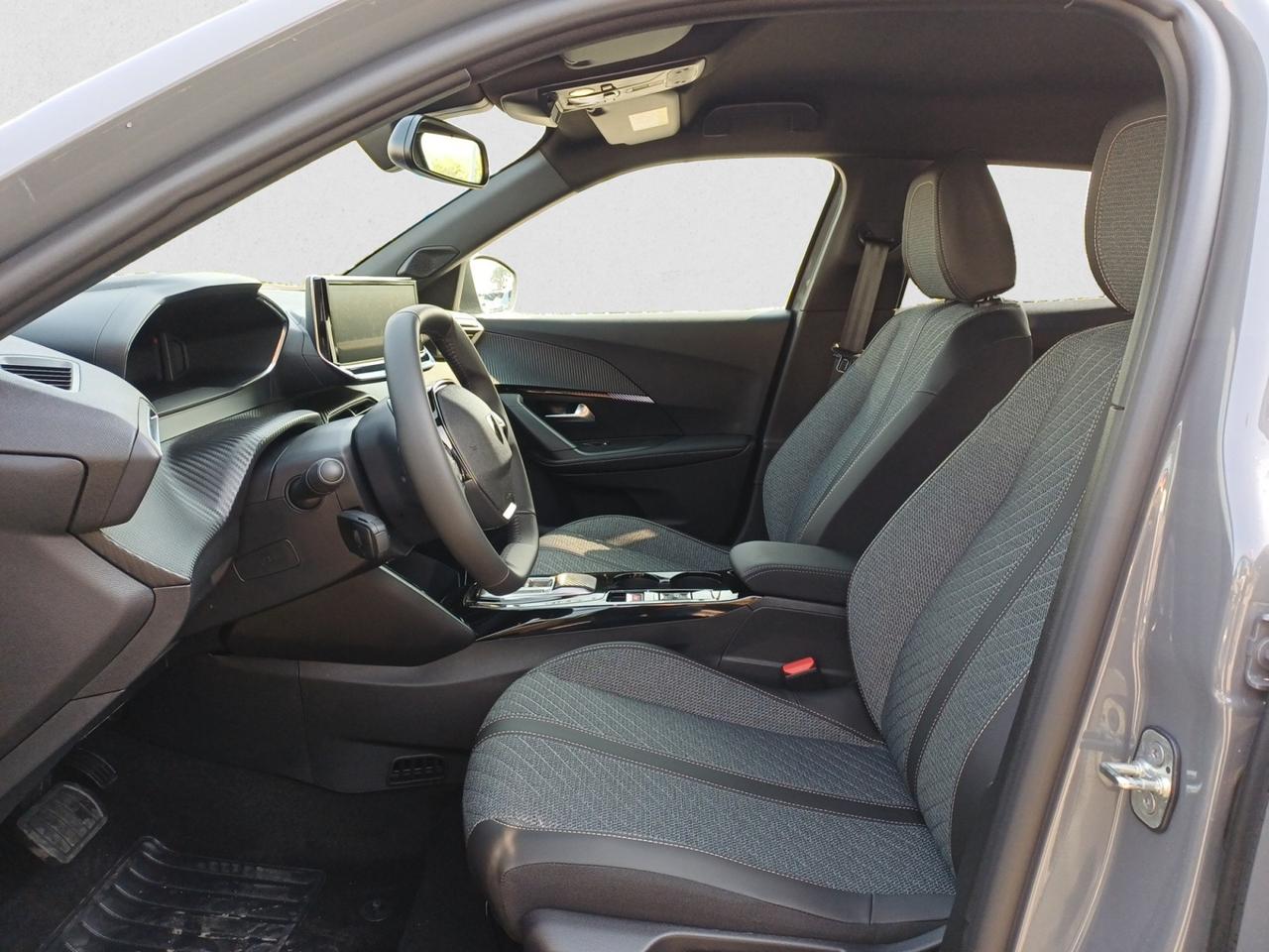 PEUGEOT E-2008 - Motore Elettrico 156cv Allure