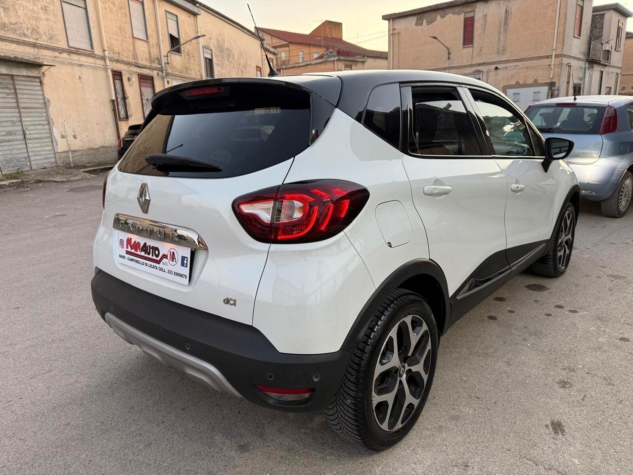 Renault Captur dCi 8V 110 CV Start&Stop Energy Initiale Paris