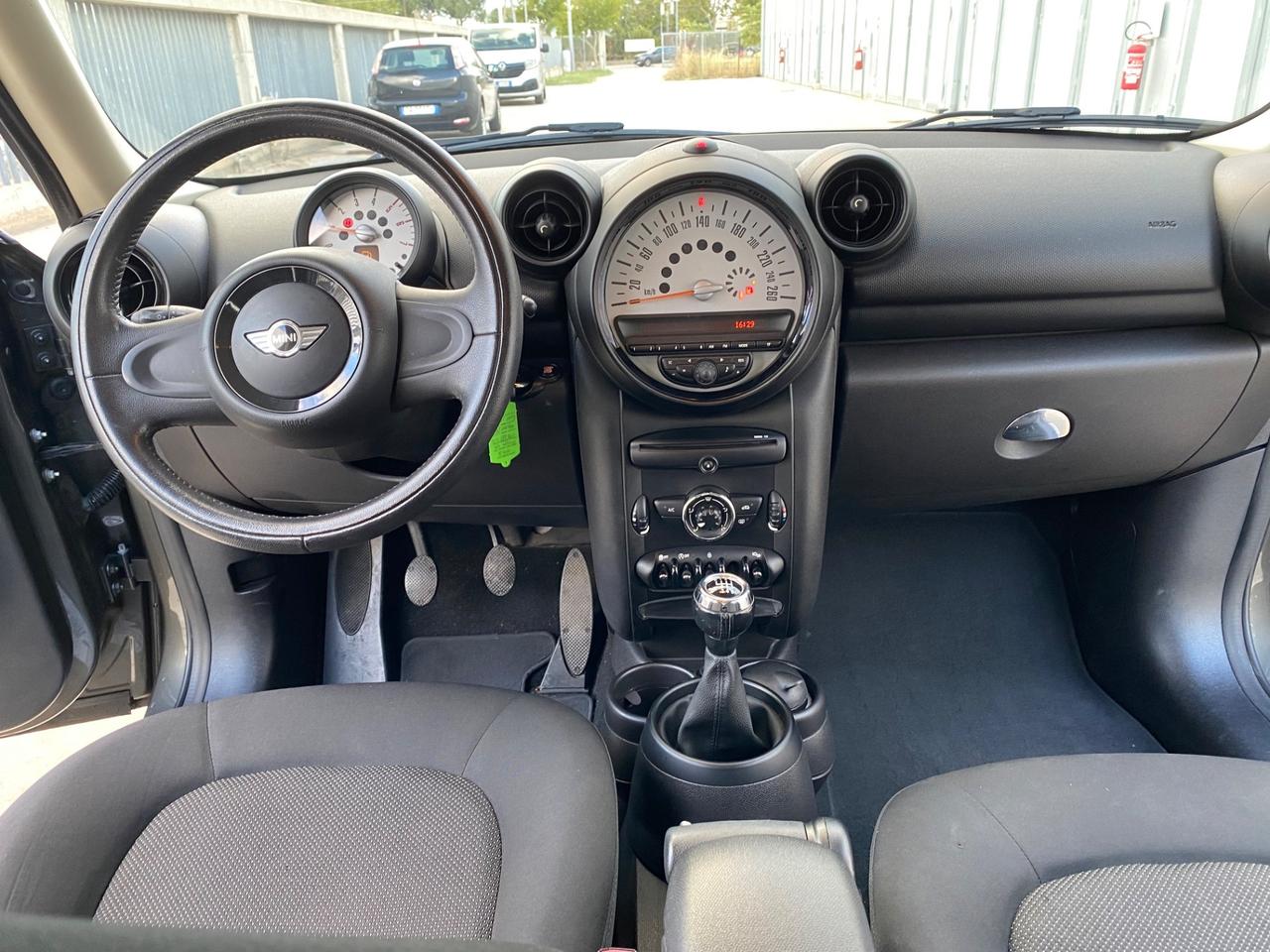 Mini One Countryman 1.6 D