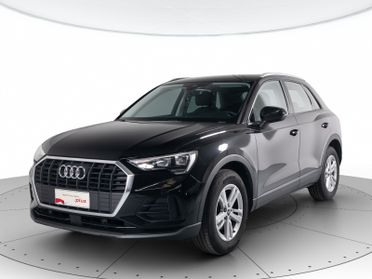 Audi Q3 35 2.0 tdi business s-tronic