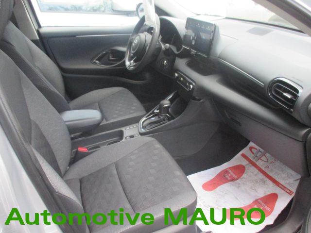 TOYOTA Yaris 1.5 Hybrid 5 porte Trend - NEOPATENTATI