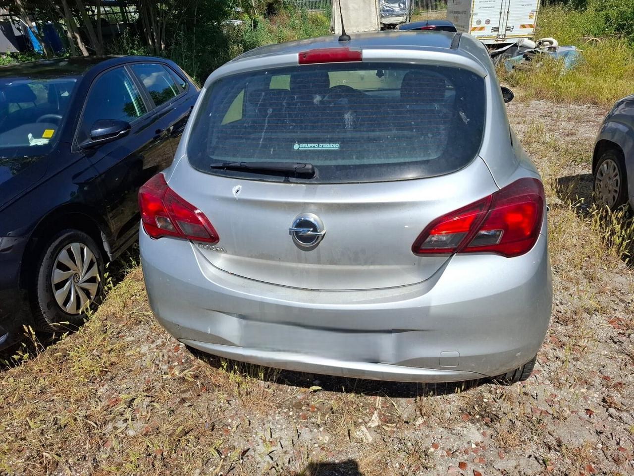 OPEL CORSA E 2017 GPL SINISTRATA