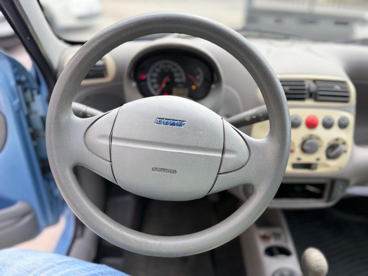 Fiat 600 1.1 aria condizionata e idroguida con soli 90 mila km