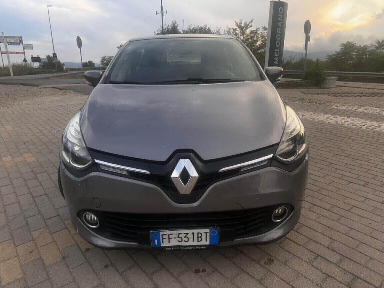 Renault Clio 1.5 diesel 75 cv neopatentati anno 2016