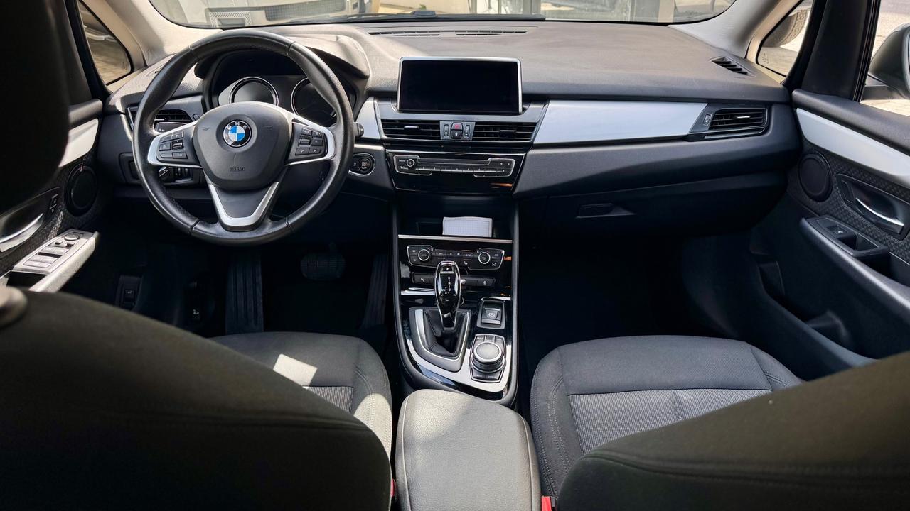 Bmw 2er Active Tourer 218d Sport
