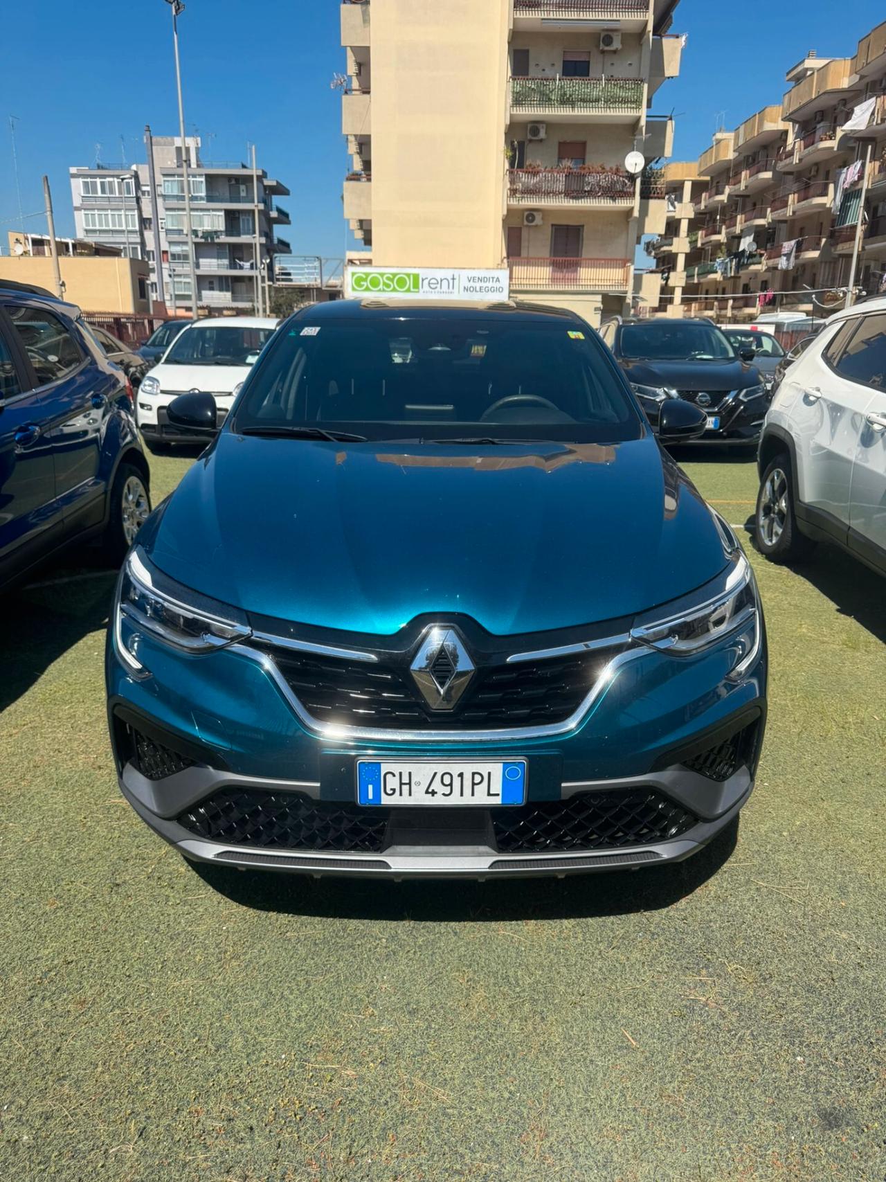 Renault Arkana Hybrid E-Tech 145 CV R.S. Line