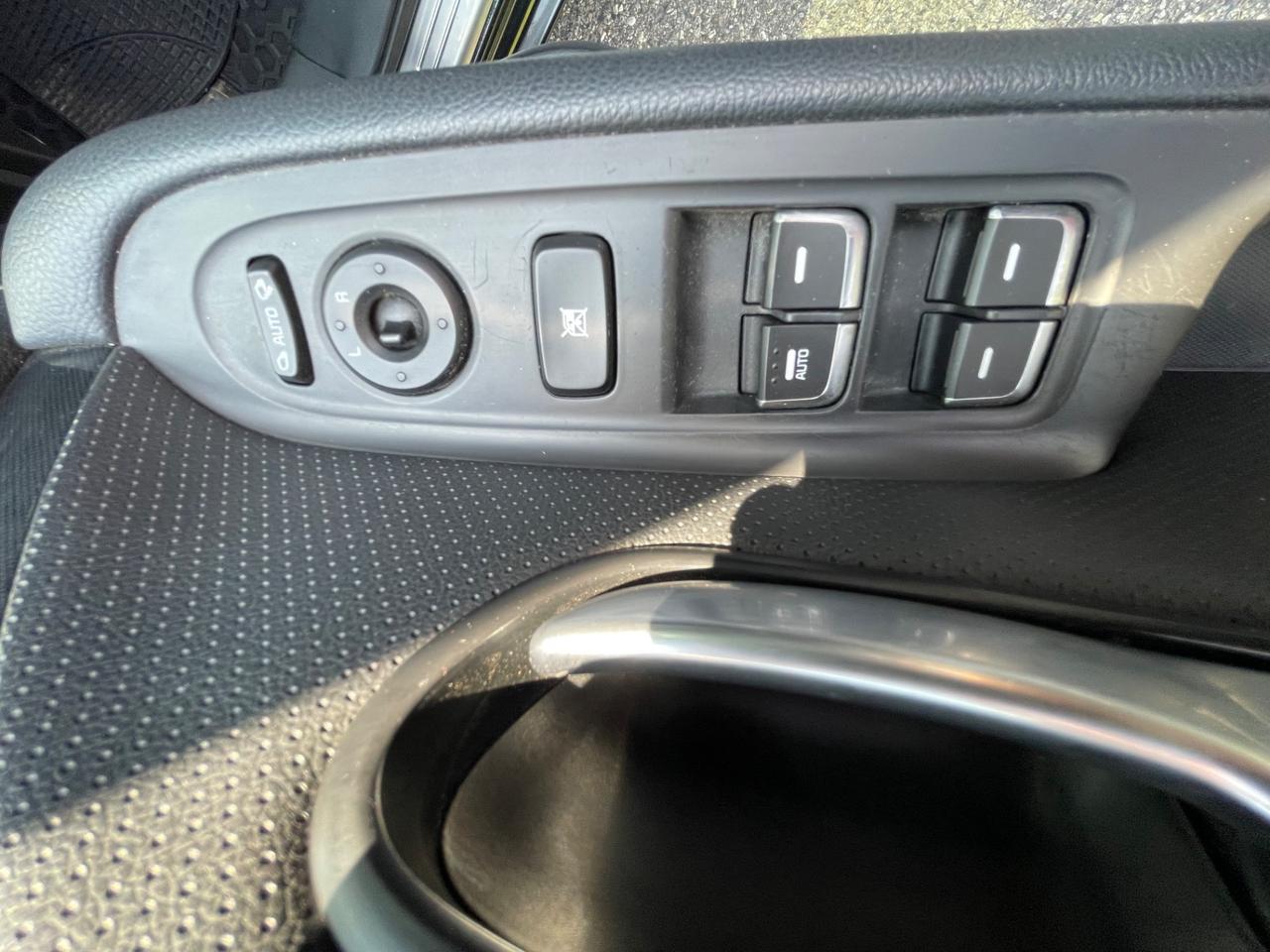 Kia Carens 1.7 CRDi 141 CV DCT Platinum