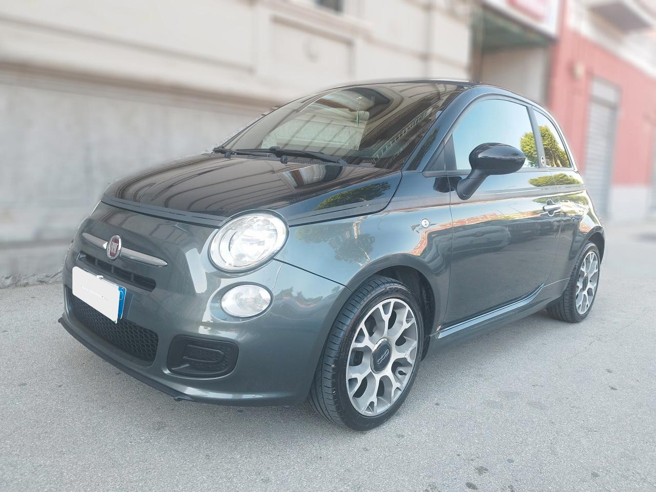 Fiat 500 C BY GQ CABRIO